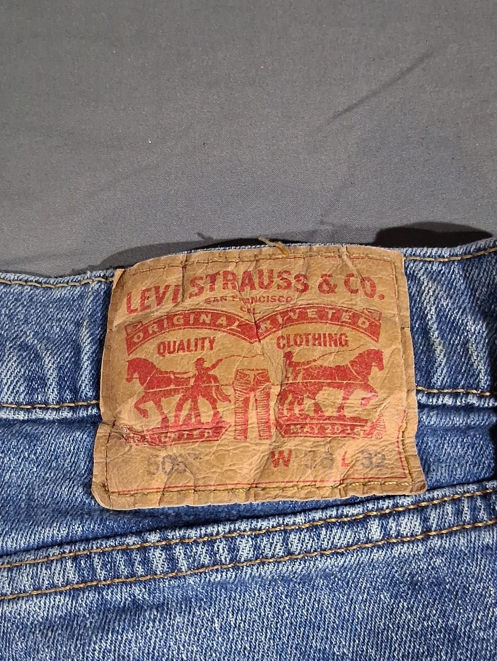 Levi's Men’s Classic Blue Denim Jeans 505 Size 36x32 - Blue